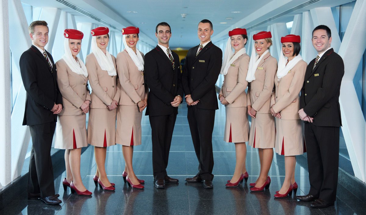 бортпроводников авиакомпании Emirates Airlines в 2019 году, экипаж самолета...